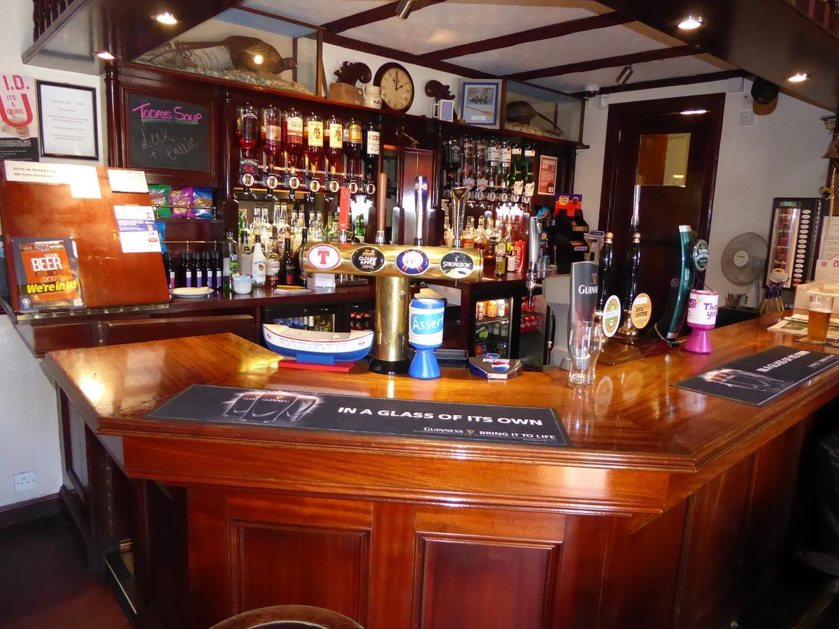 Marykirk Hotel Luaran gambar